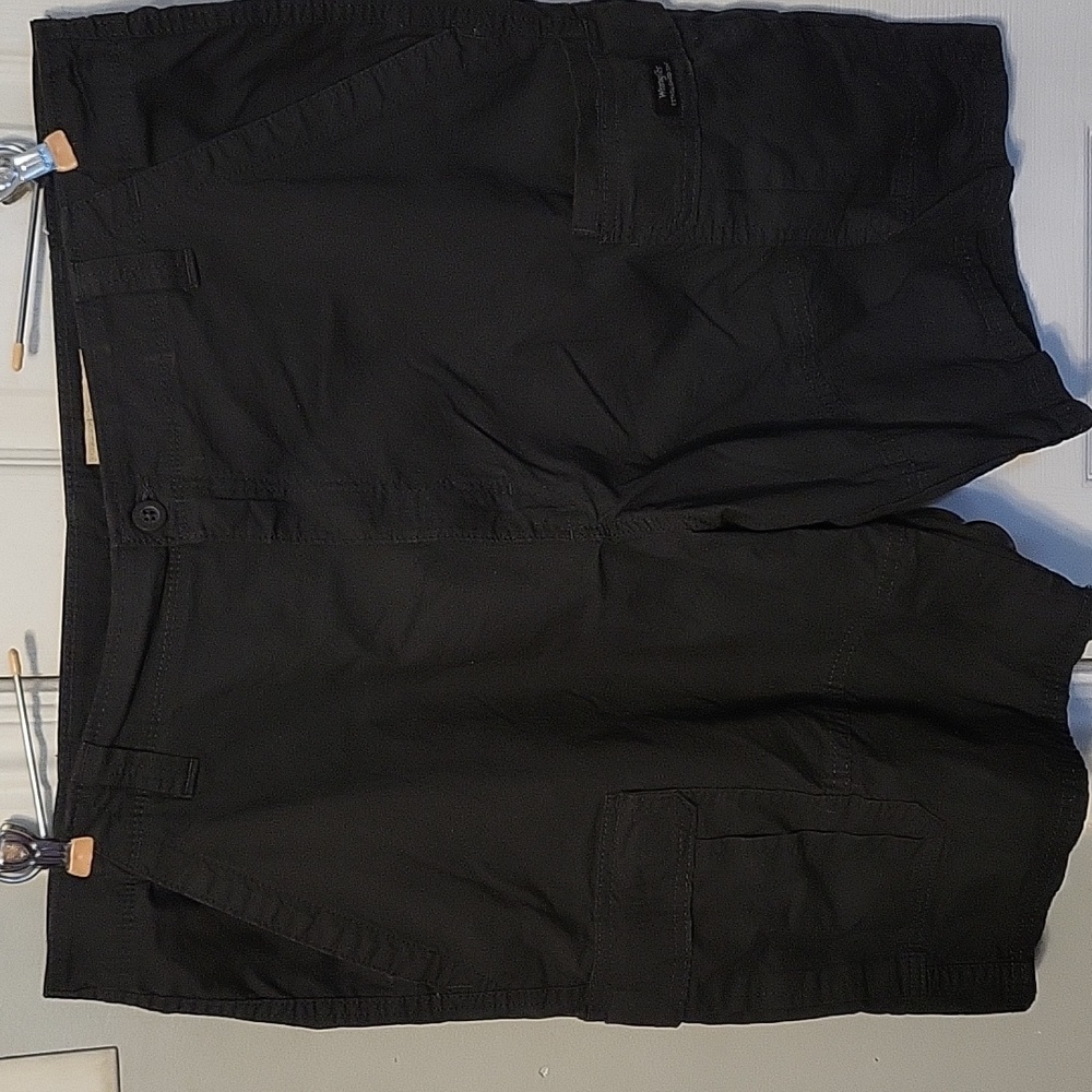 Wrangler Relaxed Fit Cargo Shorts